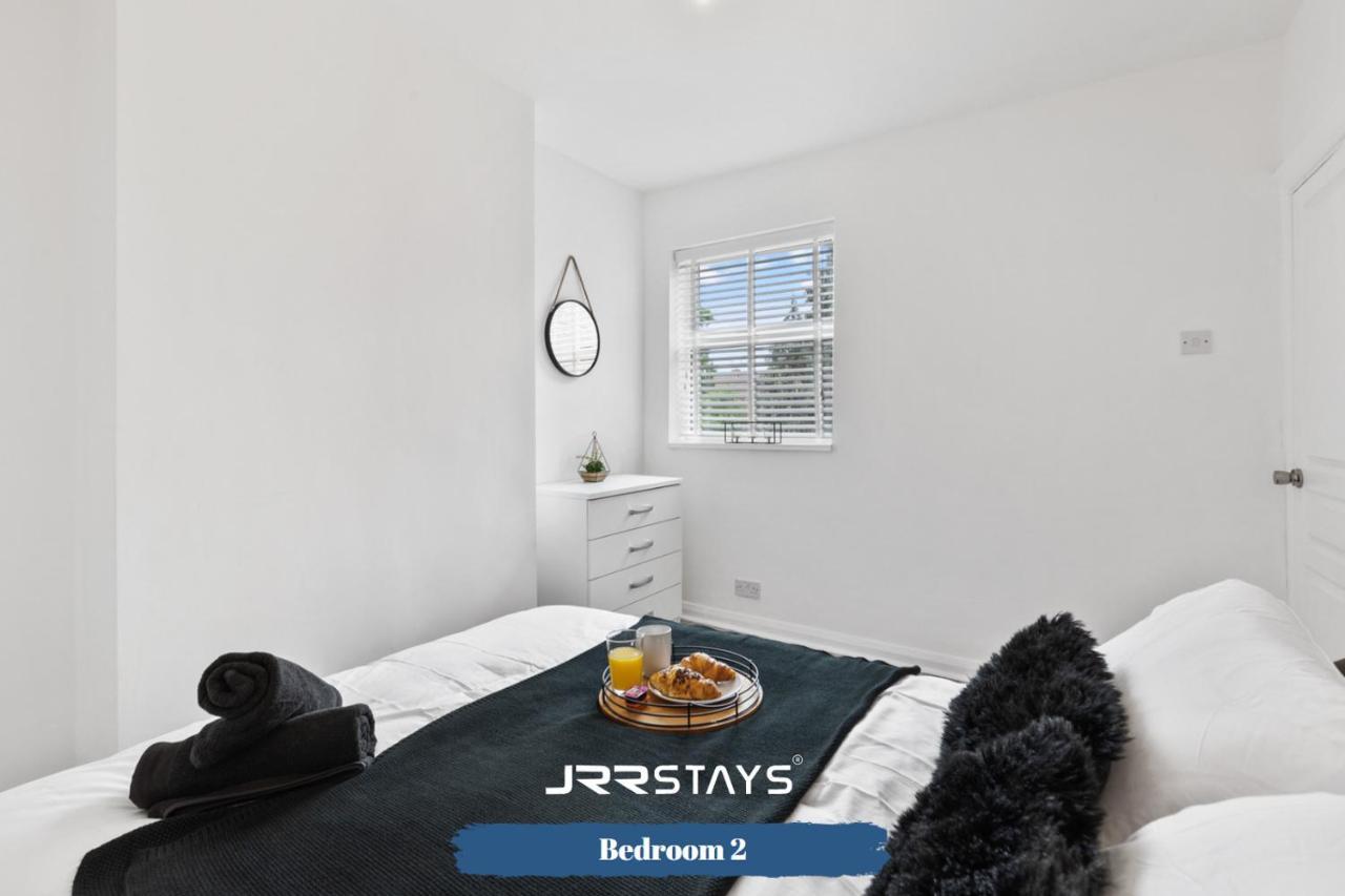 Nuneaton - Ideal 3 Bedroom, Wi-Fi Parking, Sleeps 6 - Jrr Stays Exterior foto